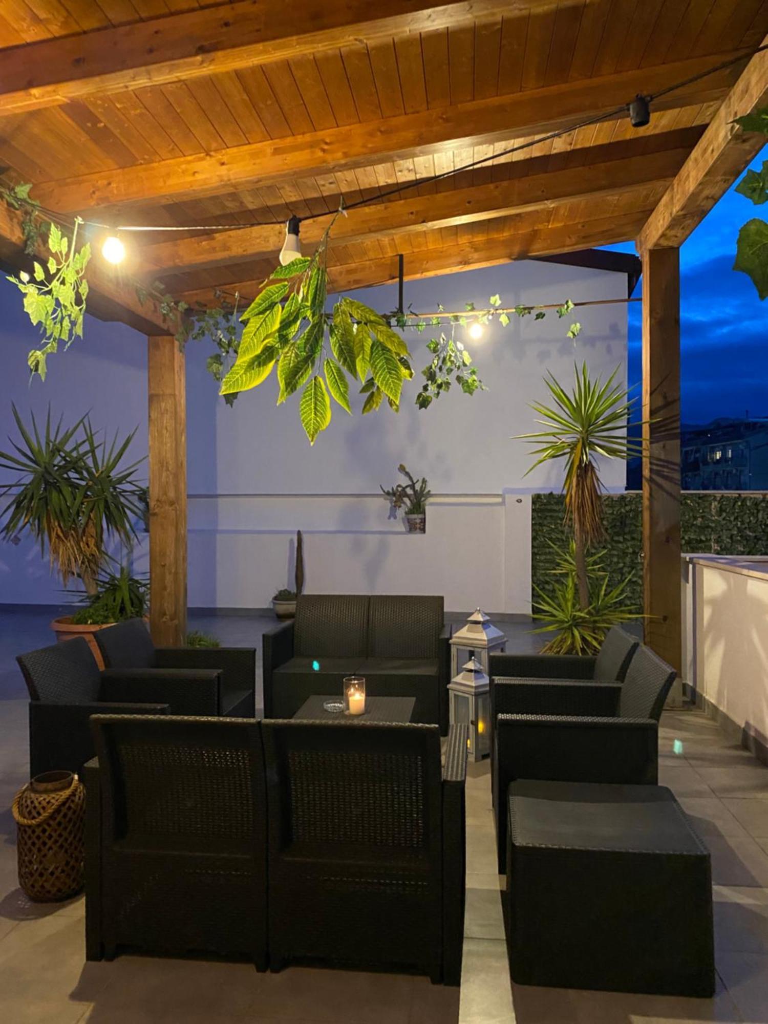 B & B Jasmine Санта Тереза ди Рива Екстериор снимка
