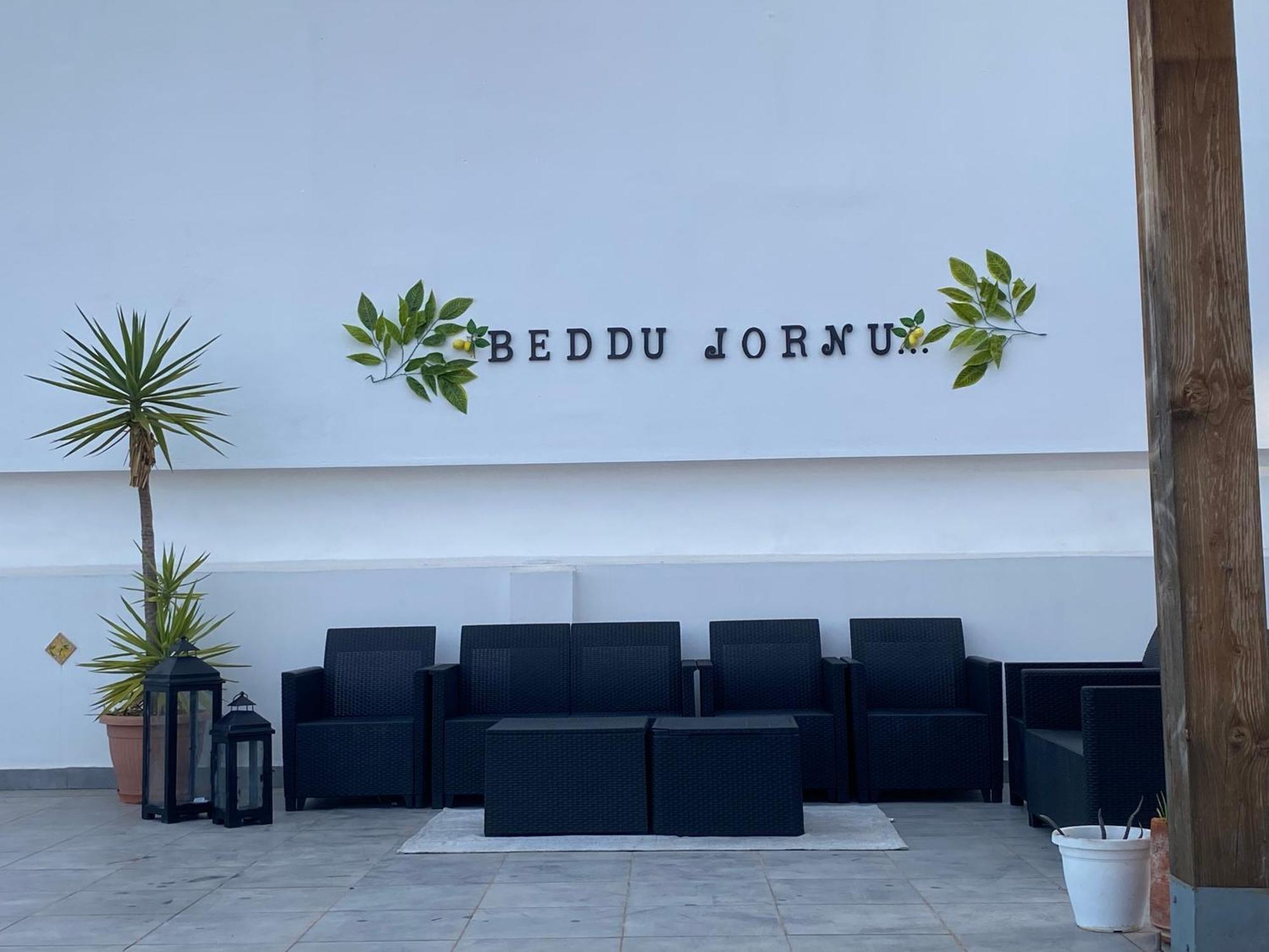 B & B Jasmine Санта Тереза ди Рива Екстериор снимка
