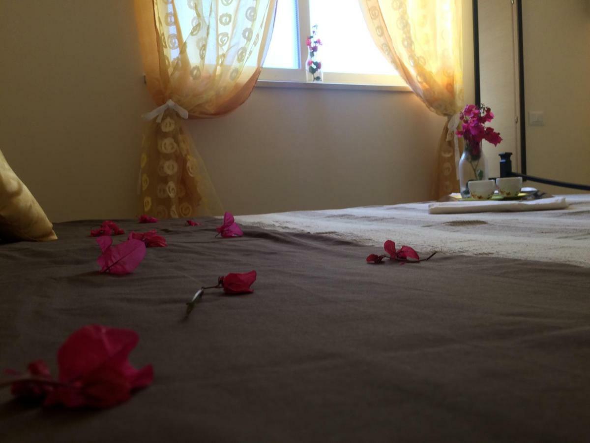 B & B Jasmine Санта Тереза ди Рива Екстериор снимка
